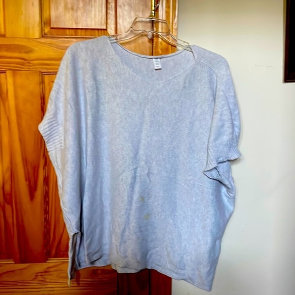 Short sleeve sweater shrug